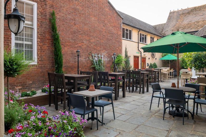 The Swan Hotel Leighton Buzzard Zewnętrze zdjęcie